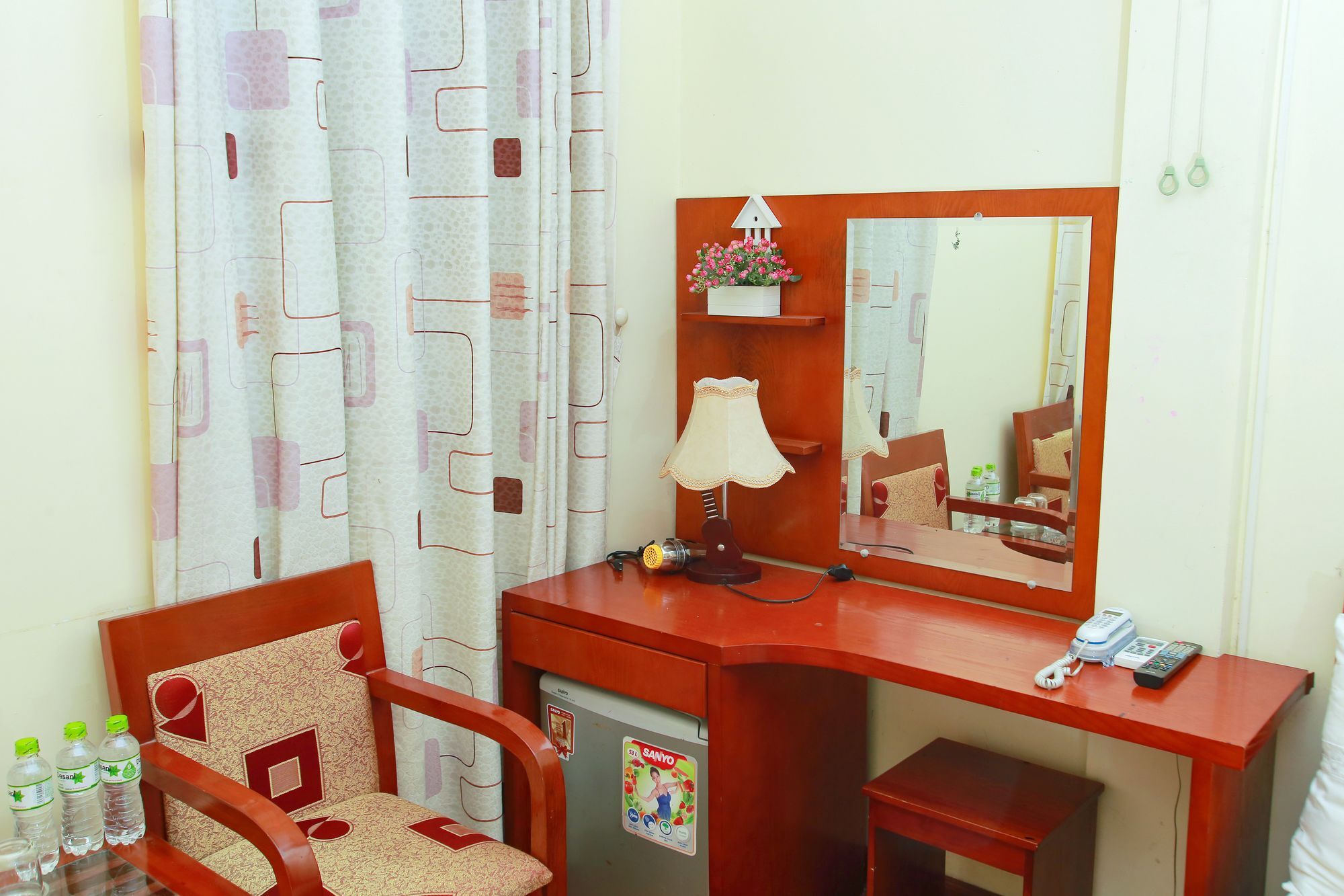 Reddoorz Near Hanoi Railway Station Εξωτερικό φωτογραφία