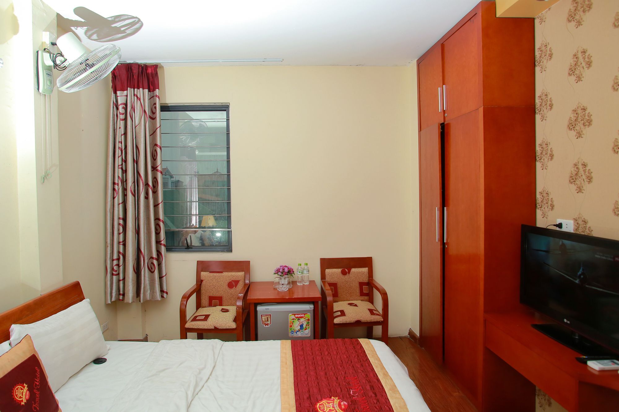 Reddoorz Near Hanoi Railway Station Εξωτερικό φωτογραφία